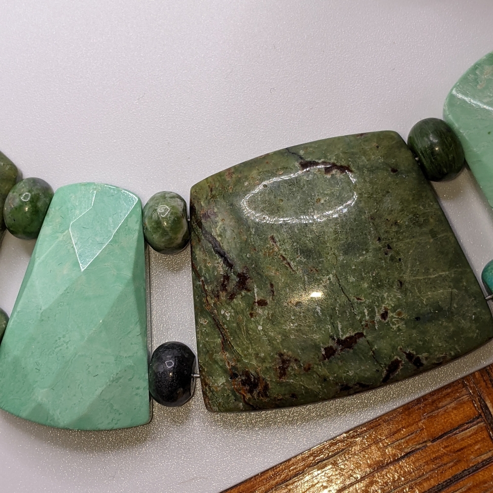 Green Opal and Variscite Gemstone Necklace Jay King - Picture 8 of 12